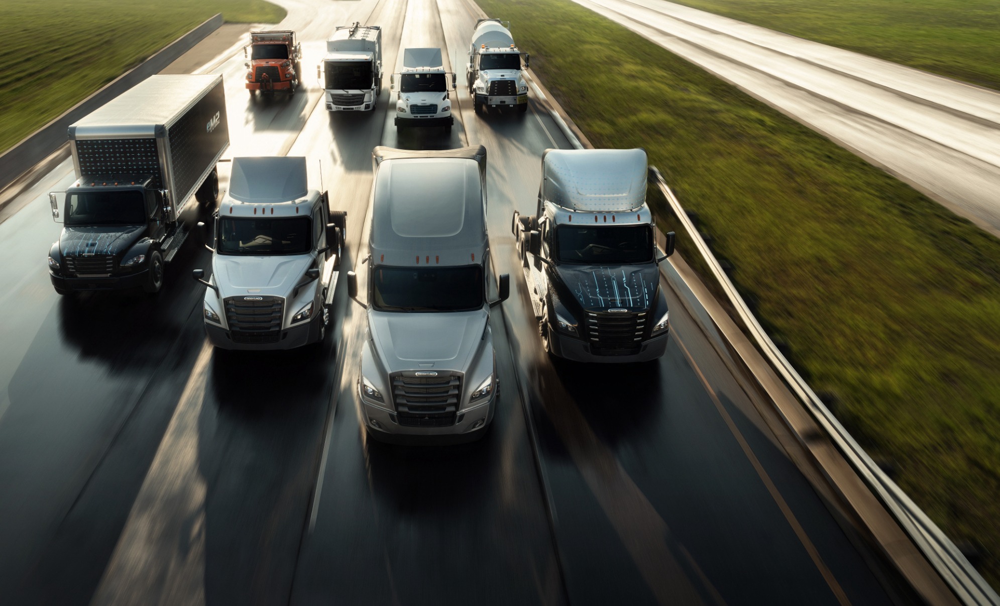 http://Découvrez%20notre%20inventaire%20complet%20de%20camions%20neufs%20Freightliner%20et%20Western%20Star!